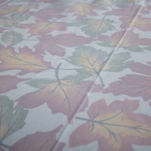 Durable Tear and Stain Resistance No Cleaning Plastic Tablecloth