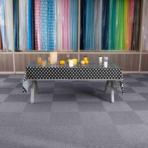 Wholesale Square Wedding Hotel Restaurant Decorative Tablecloth polka dot table cover